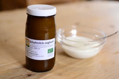 Bio Schafmilch-Joghurt 250ml von Familie Niel